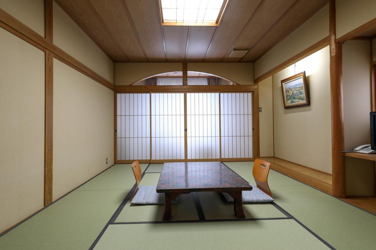 Tsukasaya Ryokan Tsuruoka Ngoại thất bức ảnh