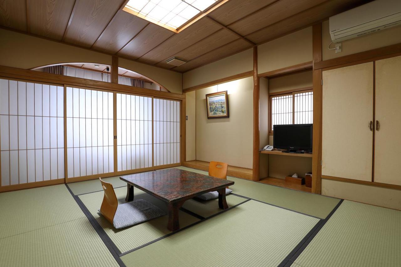 Tsukasaya Ryokan Tsuruoka Ngoại thất bức ảnh